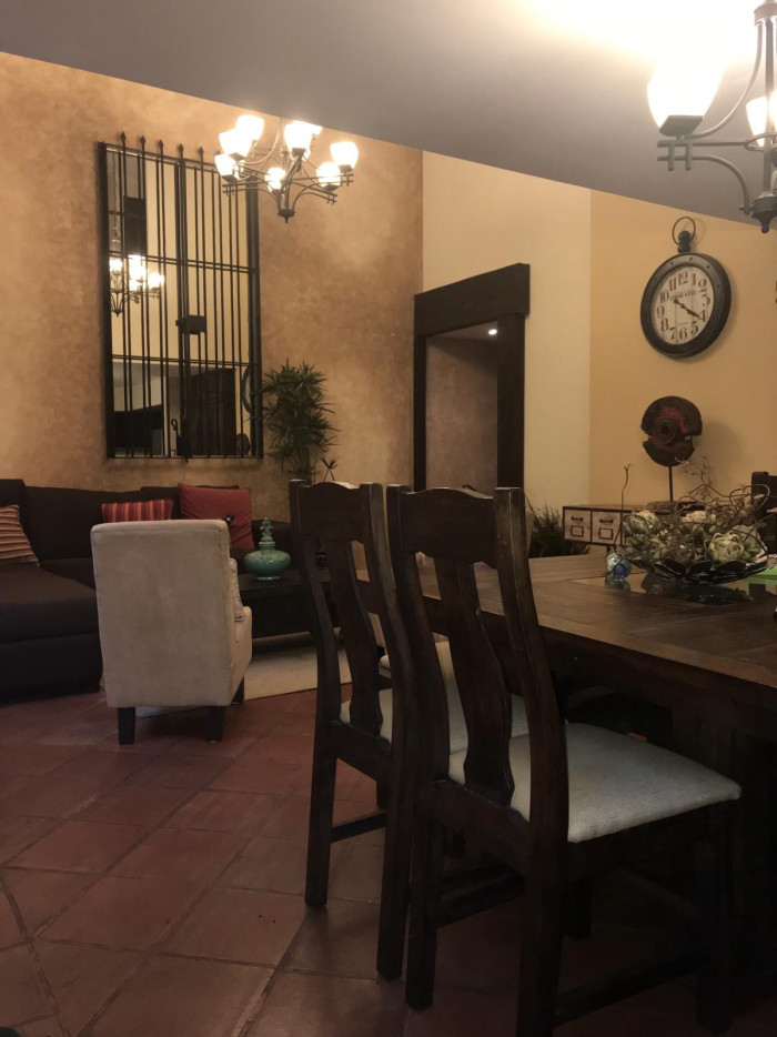 En Alquiler Villa amueblada en Antigua Guatemala - Miniatura 9