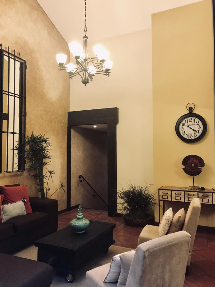 En Alquiler Villa amueblada en Antigua Guatemala - Miniatura 7