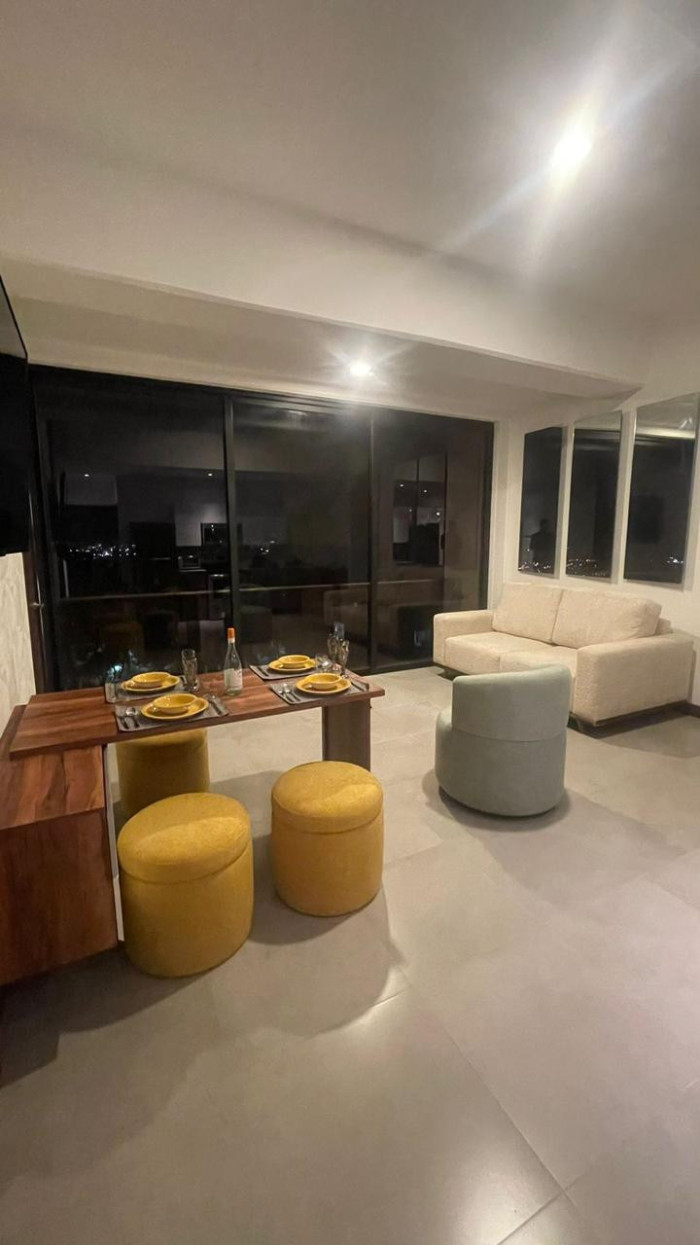 APARTAMENTO AMUEBLADO EN RENTA FRENTE A PLAZA BERLÍN - Miniatura 6