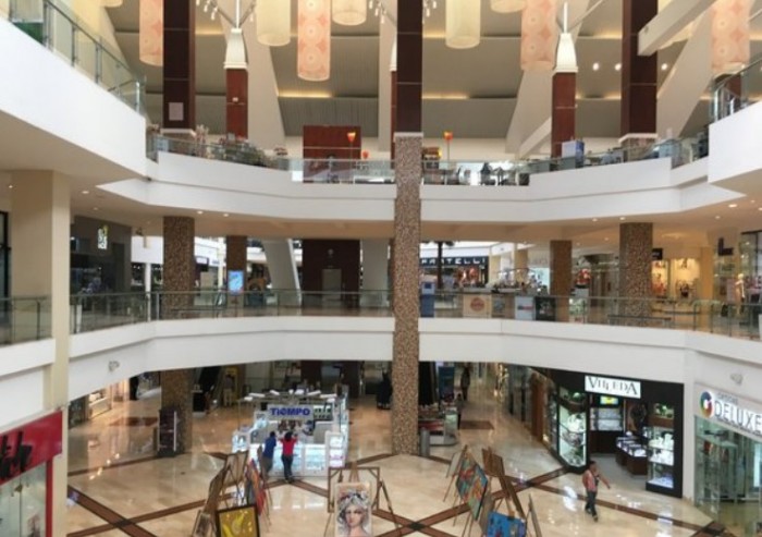 Alquiler o venta de local en La Pradera zona 10 - Miniatura 8