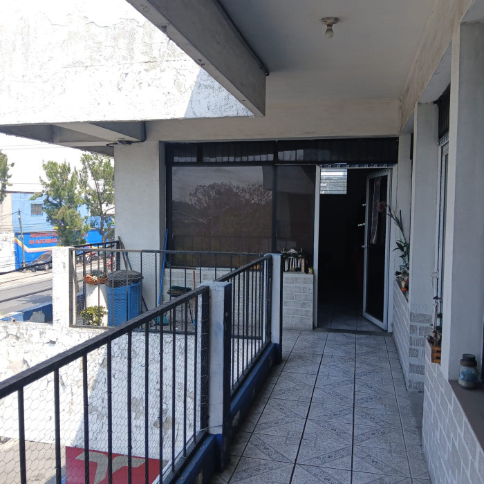 Local Comercial ubicado sobre la  Calzada San Juan Z 7 - Miniatura 6