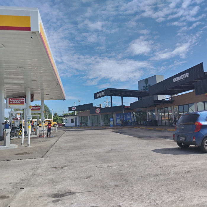 Locales en renta Plaza Arecas Km.80.1 Autopista Puerto - Miniatura 9