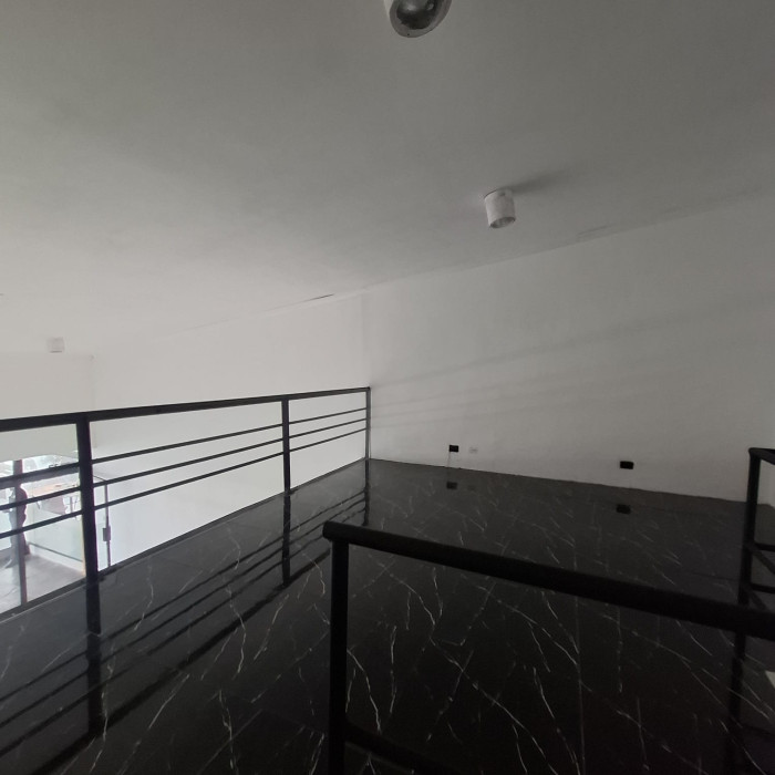 Local comercial en Alquiler en Zona 10 Guatemala - Miniatura 6