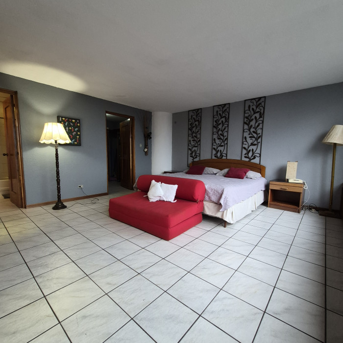 Renta apartamento amplio de 1 habitación en zona 15 VH2 - Miniatura 9