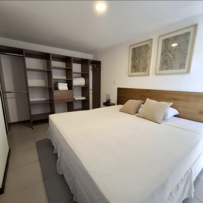 Apartamento amueblado en venta zona 14 Edificio Meraki - Image 5