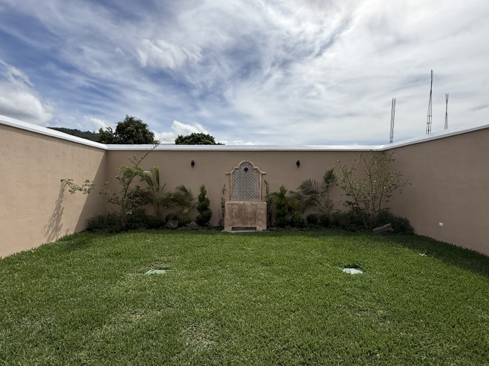 Casa en Venta cercana La Antigua Guatemala - Miniatura 12