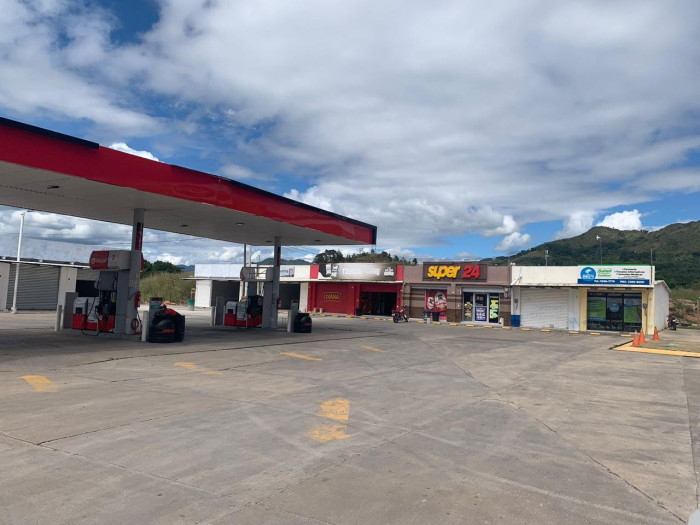 Local de 80m² en renta en Plaza en Carretera a Jutiapa - Miniatura 6