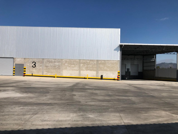 Se Renta Nave Industrial-Chimaltenango, Sn. Andrés Itz. - Miniatura 9